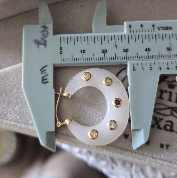 SOLD Ross Simons 14k Yellow gold Bezel Gemstone White Jade puffy hoop earrings - Picture 11 of 13